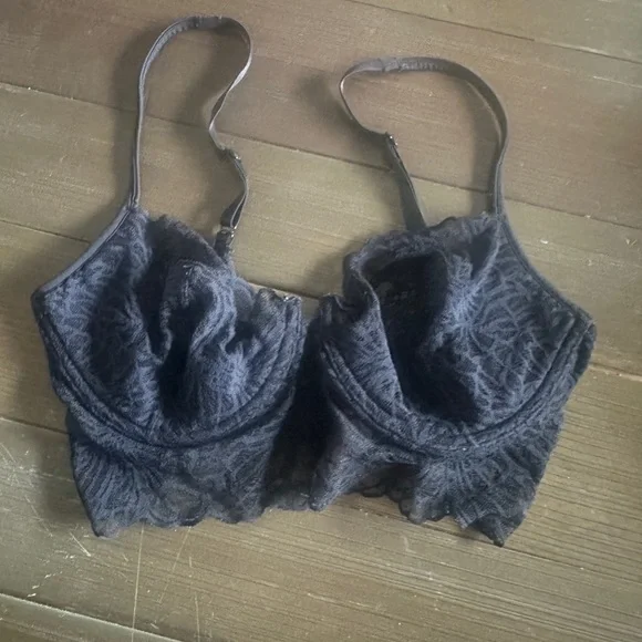 Black Lace Josie Natori Bra with lace trim underside 32D/DD - Picture 1 of 7